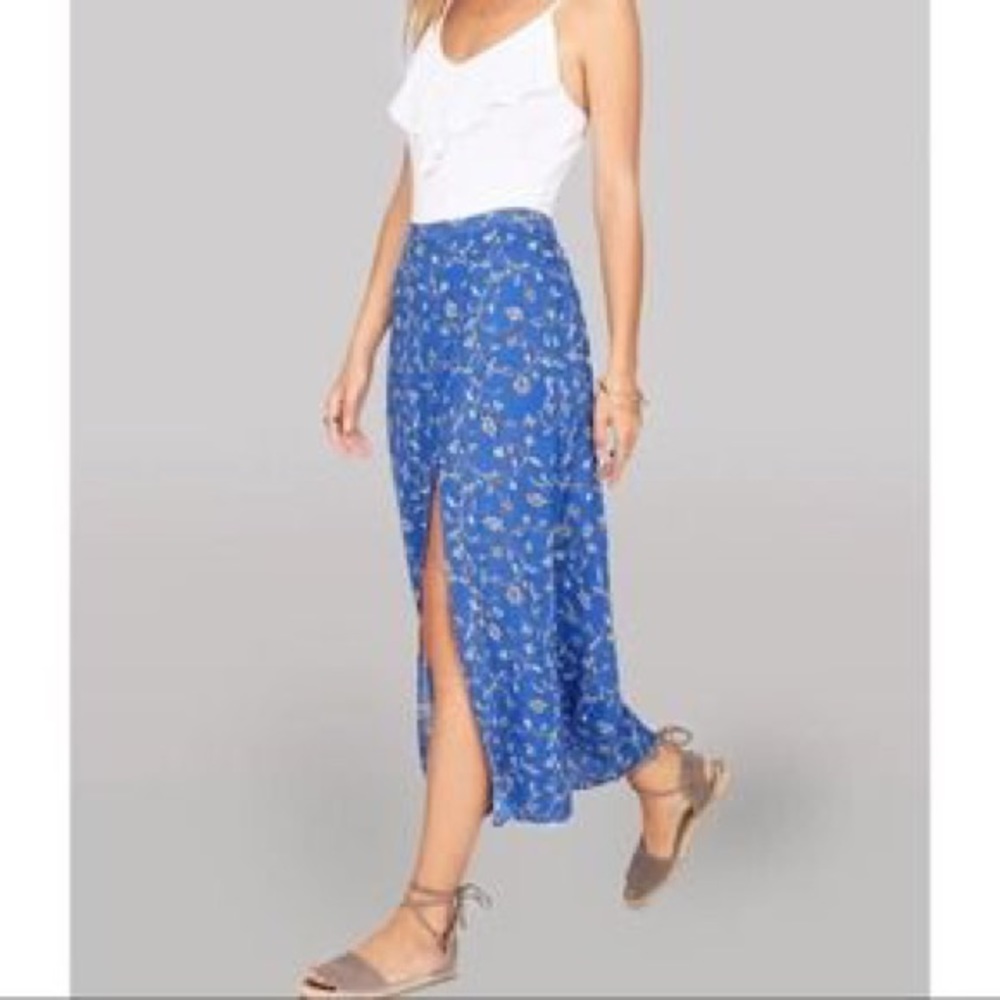 Blue floral matching set